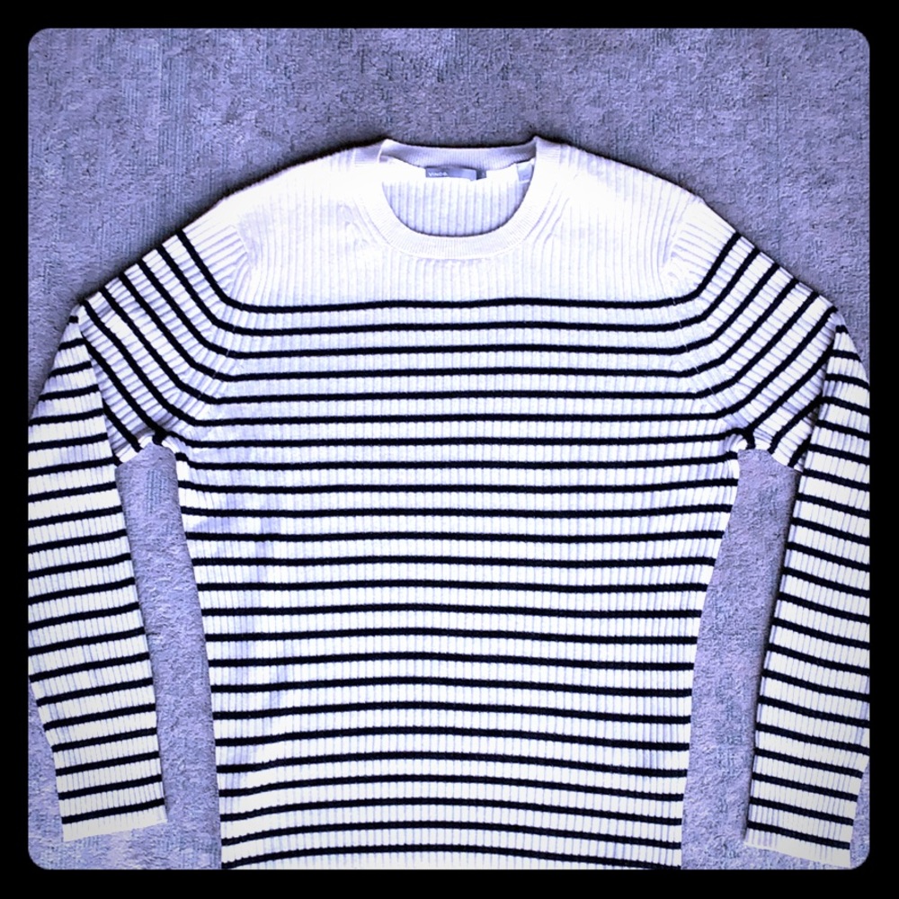 Vince. Cashmere Sweater